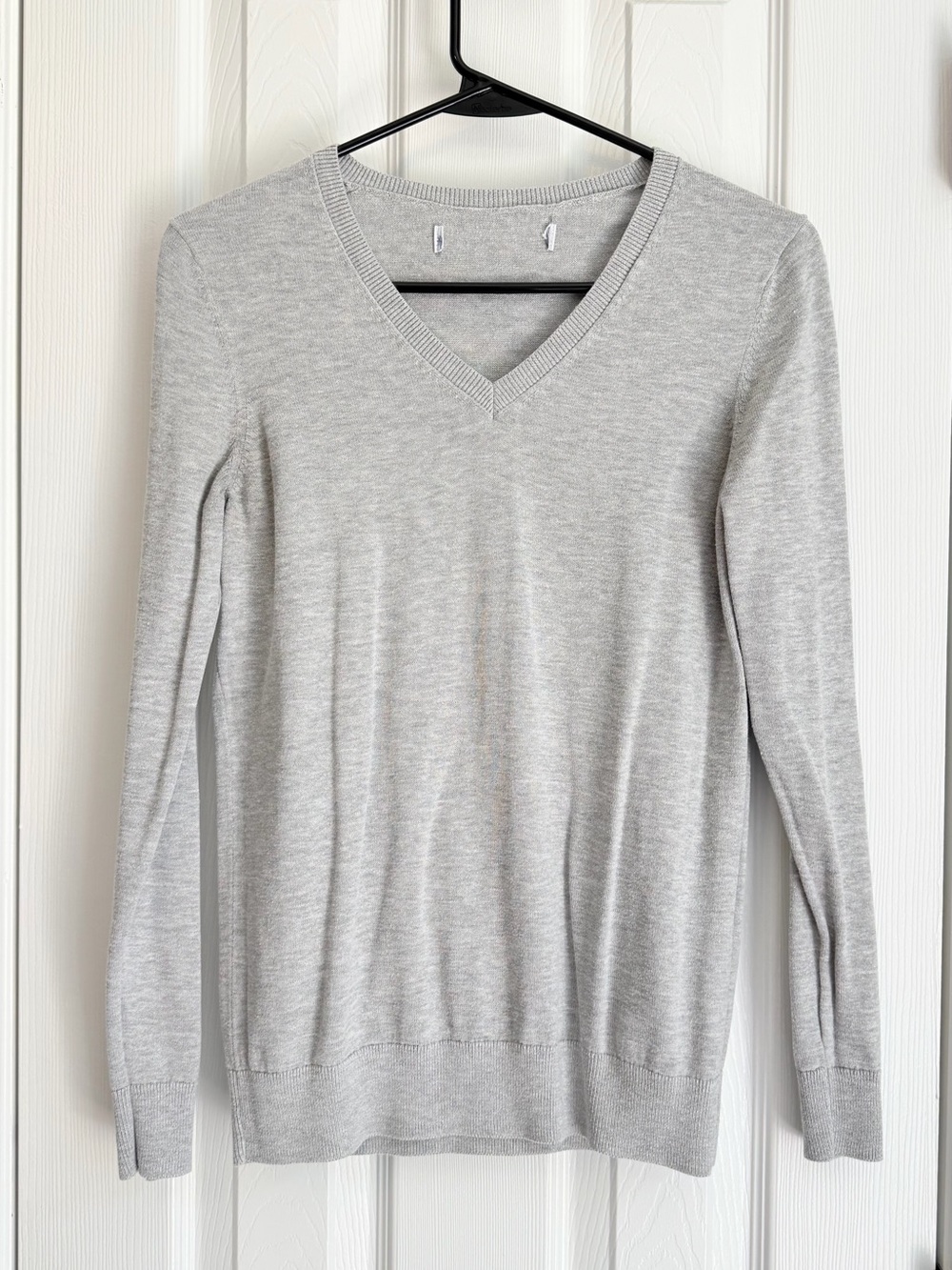 Women’s Light Gray V-Neck Sweater — Lightweight Knit